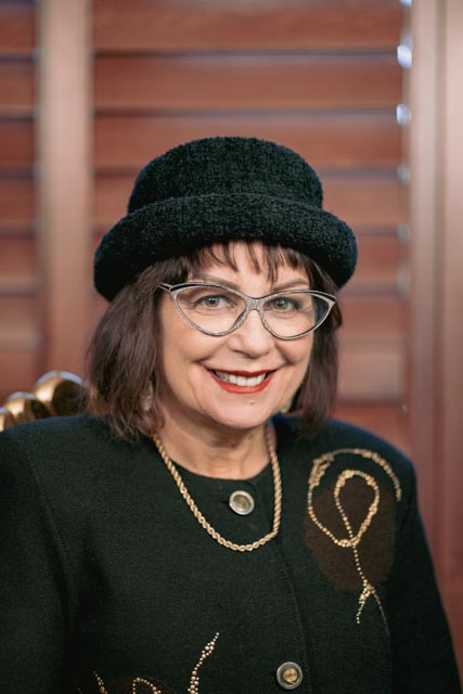 Elaine  Miles Picture