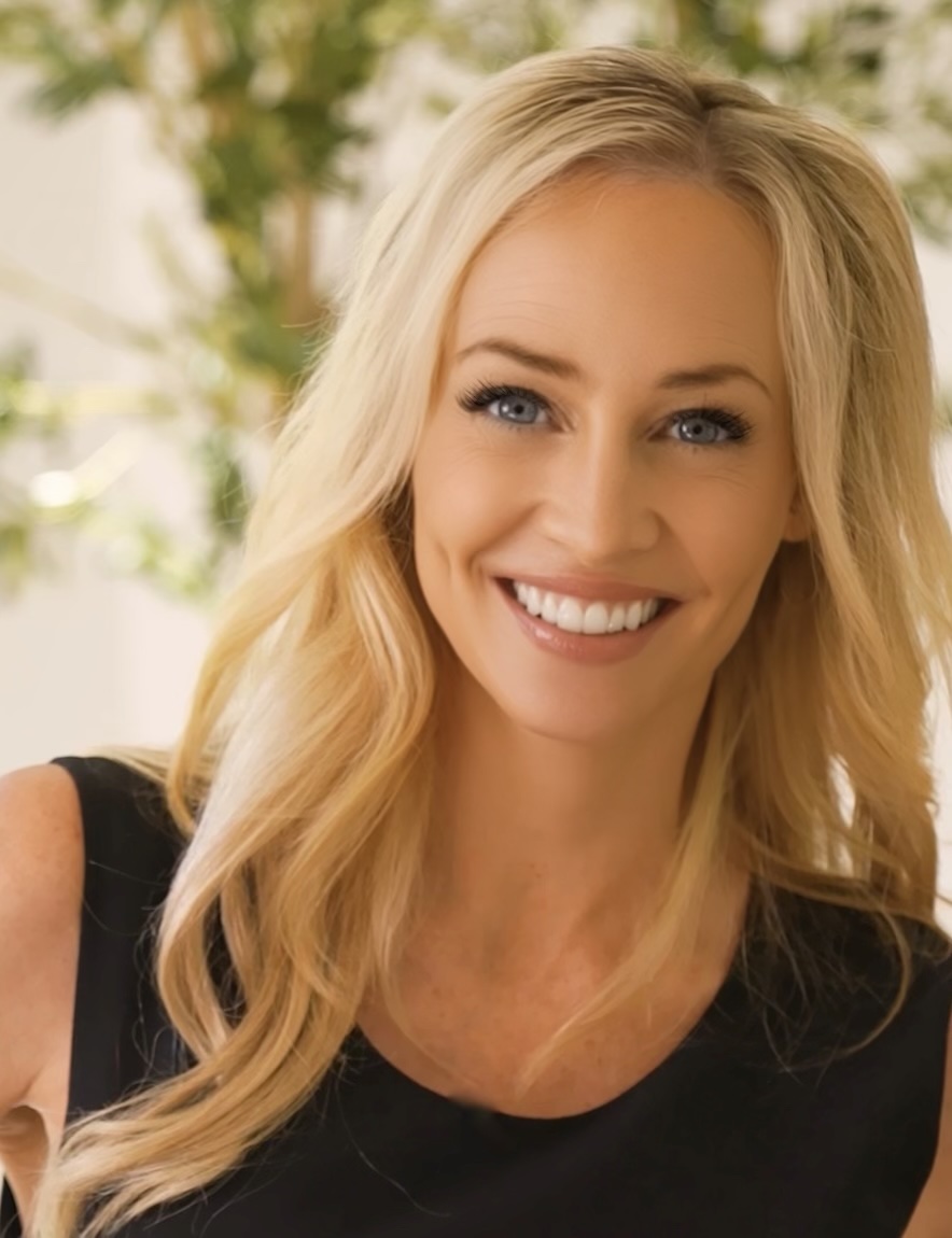 Image of Sarah Newmarker